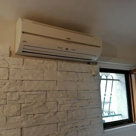 La Taurelle, Maison T3 Climatisee Avec Terrasse Au Coeur De Gallargues-Le-Montueux Extérieur photo