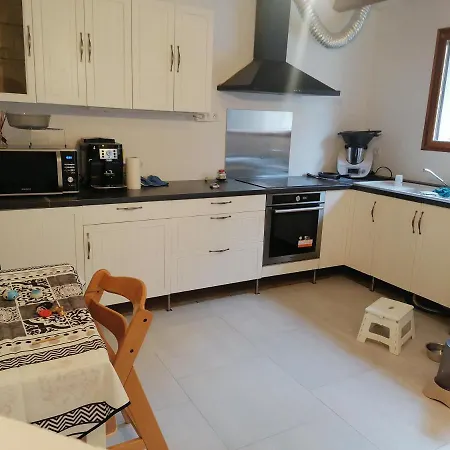 La Taurelle, Maison T3 Climatisee Avec Terrasse Au Coeur De Gallargues-Le-Montueux Extérieur photo