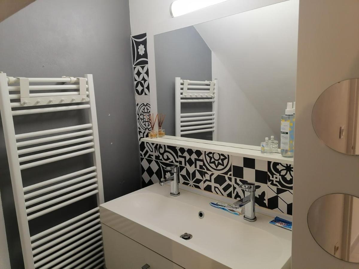 Ferienhaus La Taurelle, Maison T3 Climatisee Avec Terrasse Au Coeur De *