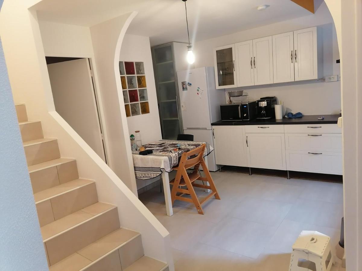 La Taurelle, Maison T3 Climatisee Avec Terrasse Au Coeur De *